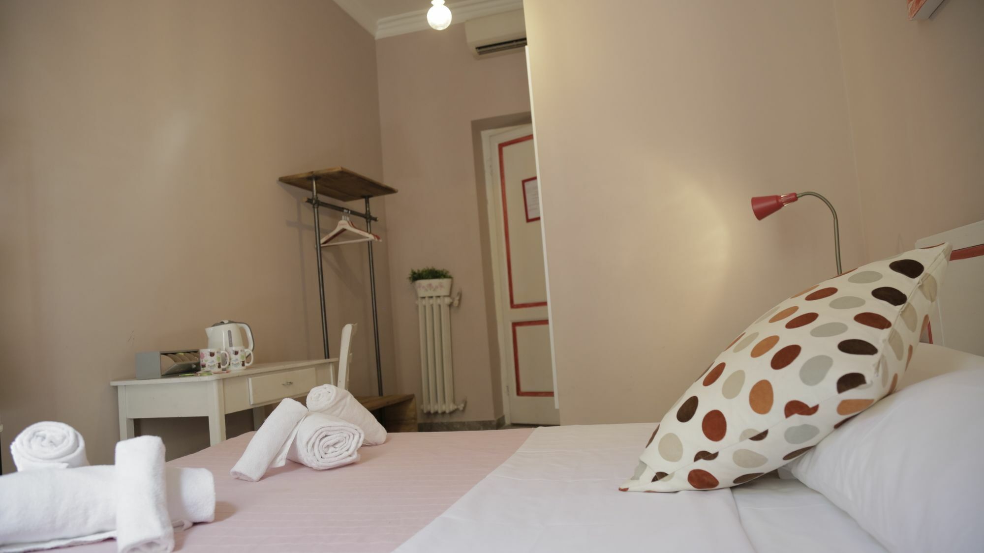 רומא Coral Guest House מראה חיצוני תמונה