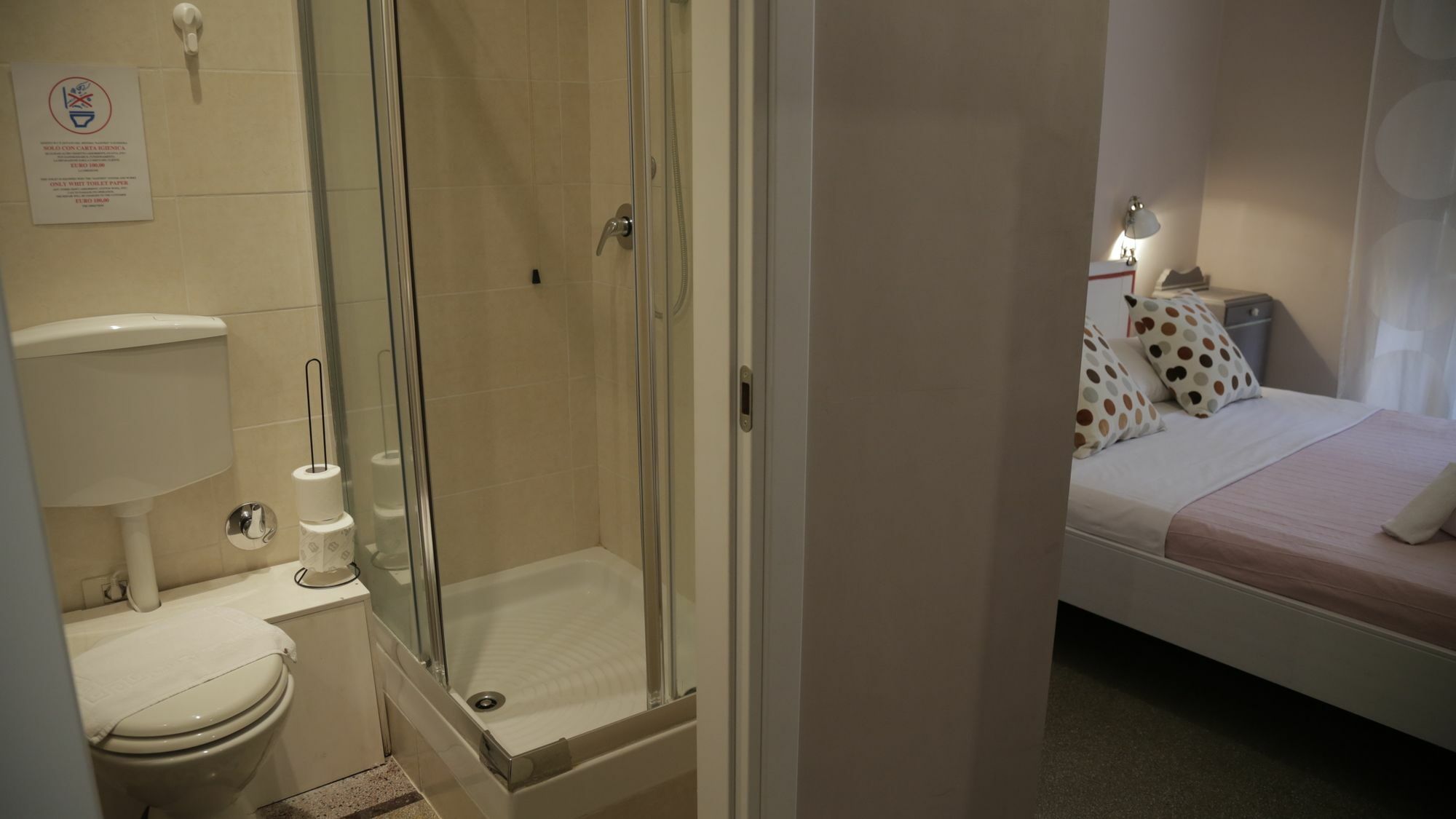 רומא Coral Guest House מראה חיצוני תמונה