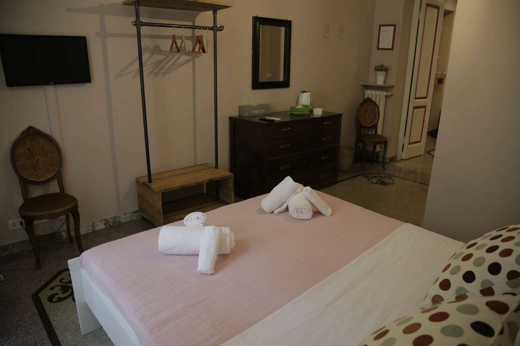 רומא Coral Guest House מראה חיצוני תמונה